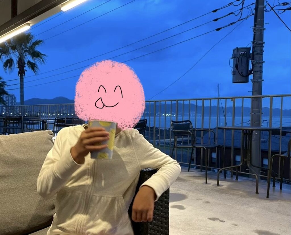 鴨川シーサイドベース店内